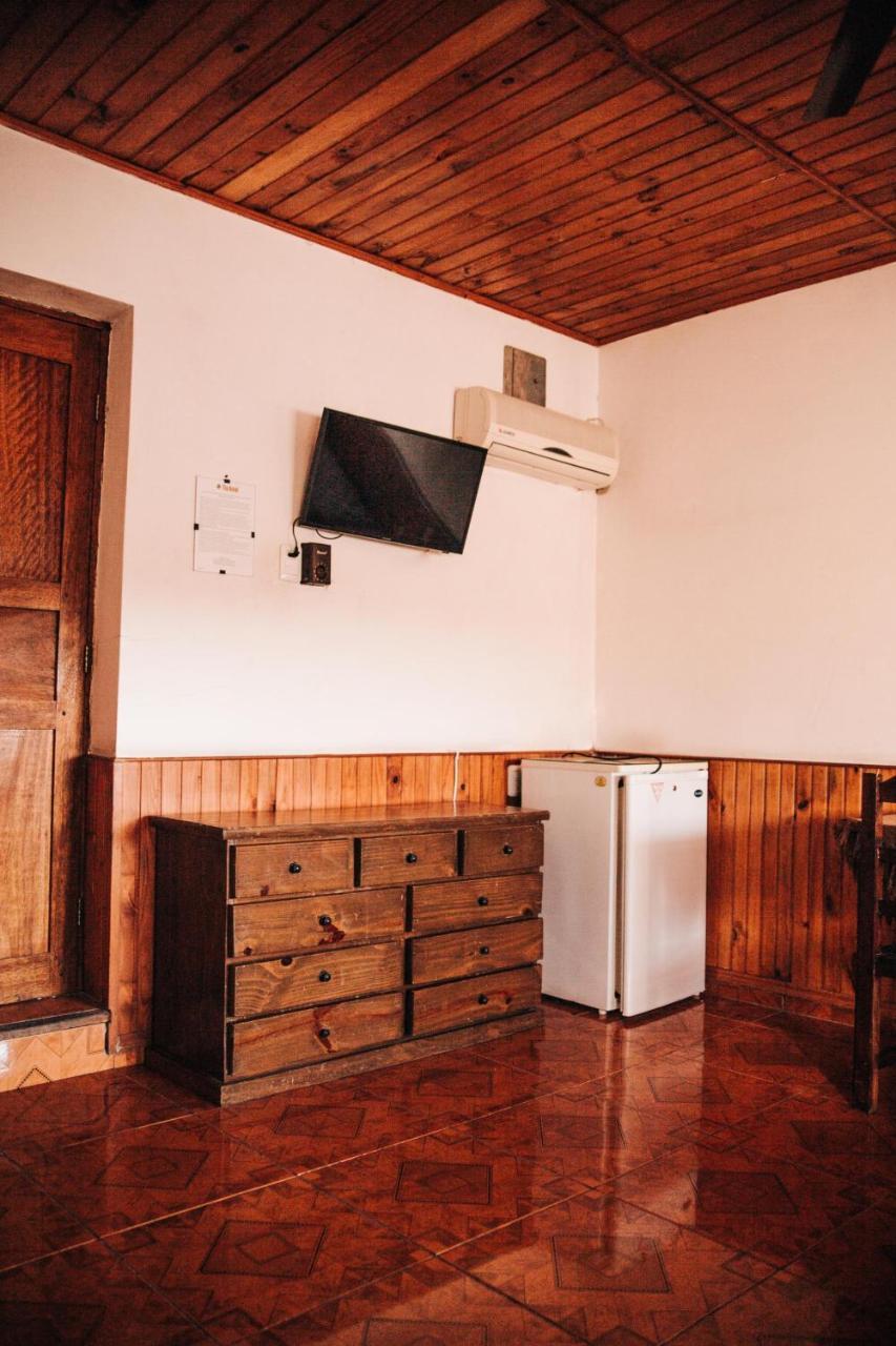Tia Hotel Salto
